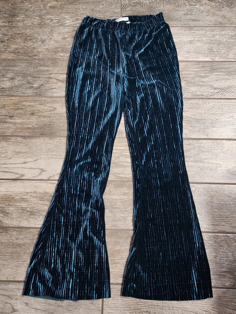 Urban Outfitters dark teal velvet flare pants Medium 25x29